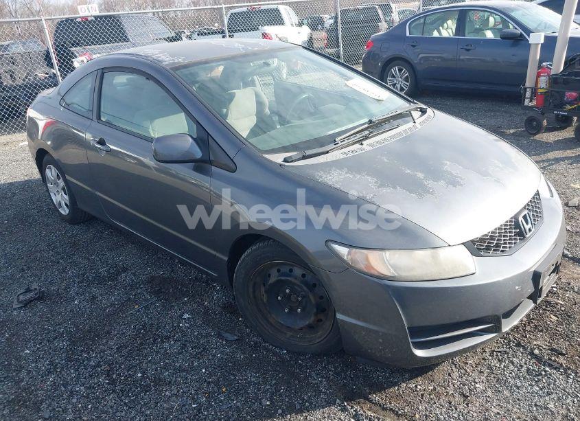 2010 Honda Civic LX (VIN 2HGFG1B65AH509688) main photo