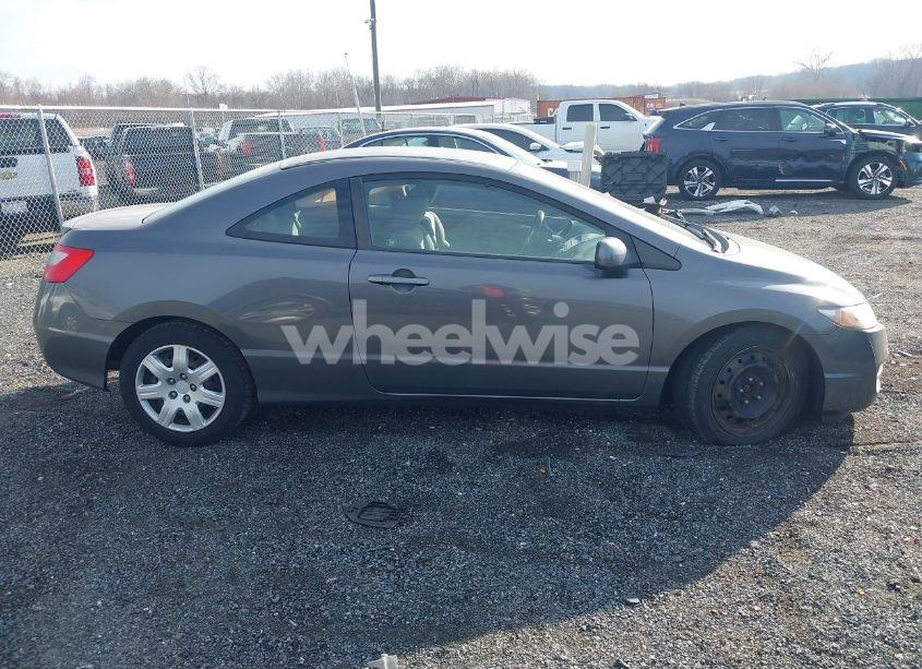 Photo 13 of 2010 Honda Civic LX (VIN 2HGFG1B65AH509688)