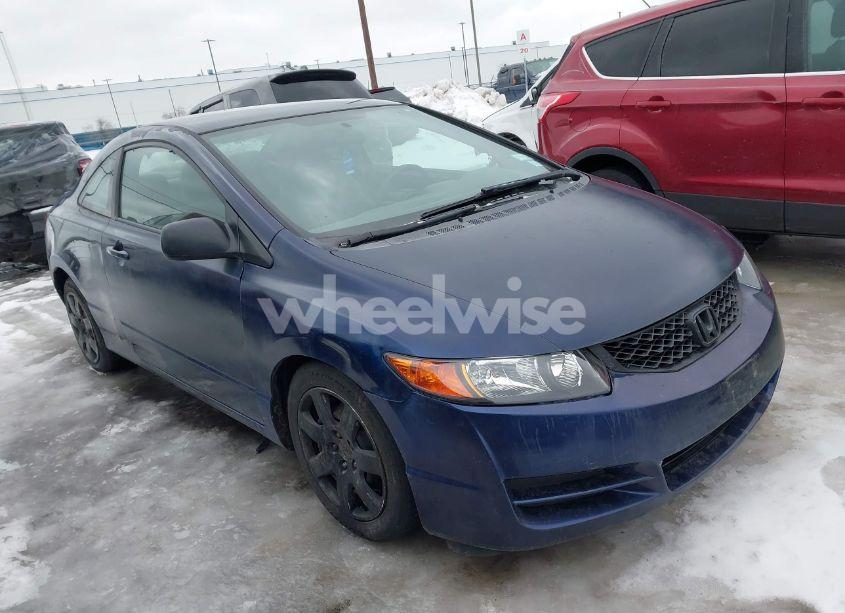 2010 Honda Civic LX (VIN 2HGFG1B66AH515080) main photo