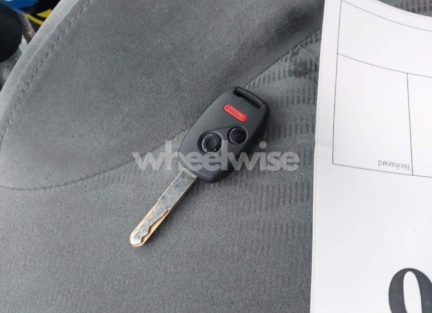 Photo 11 of 2010 Honda Civic LX (VIN 2HGFG1B66AH515080)