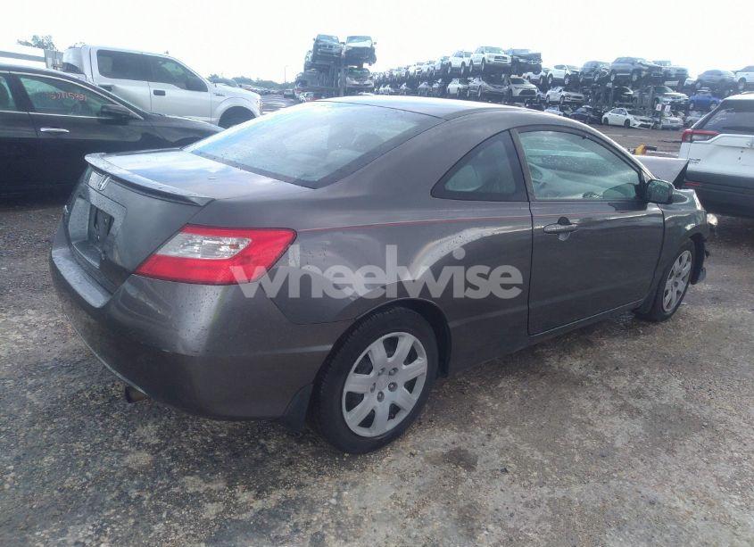 Photo 4 of 2011 Honda Civic LX (VIN 2HGFG1B66BH501181)