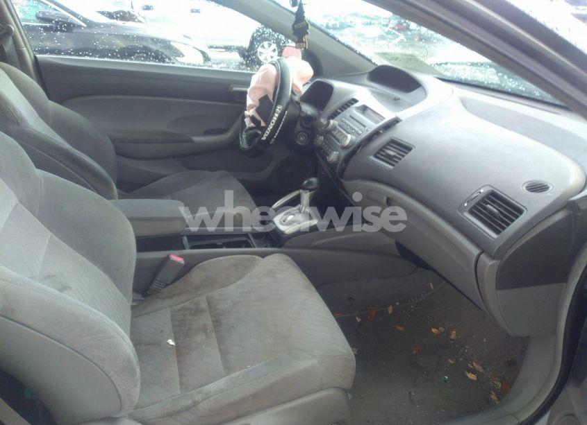 Photo 5 of 2011 Honda Civic LX (VIN 2HGFG1B66BH501181)