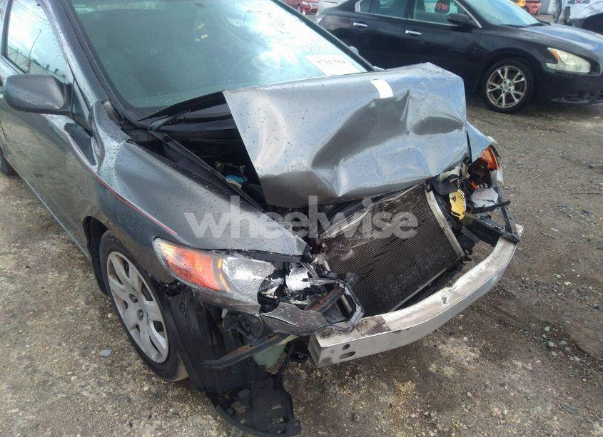 Photo 6 of 2011 Honda Civic LX (VIN 2HGFG1B66BH501181)