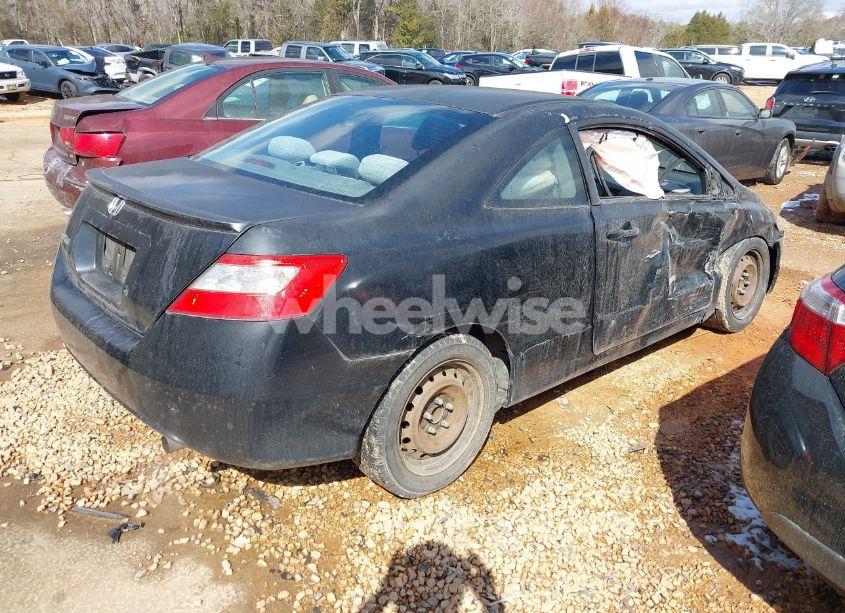 Photo 4 of 2011 Honda Civic LX (VIN 2HGFG1B66BH514528)