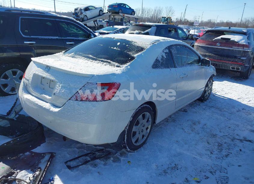 Photo 4 of 2010 Honda Civic LX (VIN 2HGFG1B67AH505531)