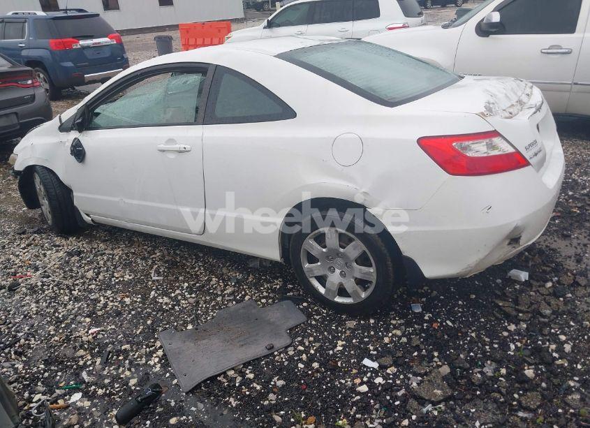 Photo 3 of 2010 Honda Civic LX (VIN 2HGFG1B67AH509515)