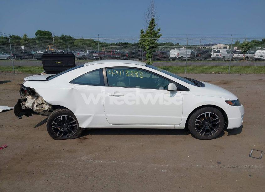 Photo 14 of 2011 Honda Civic LX (VIN 2HGFG1B67BH508575)
