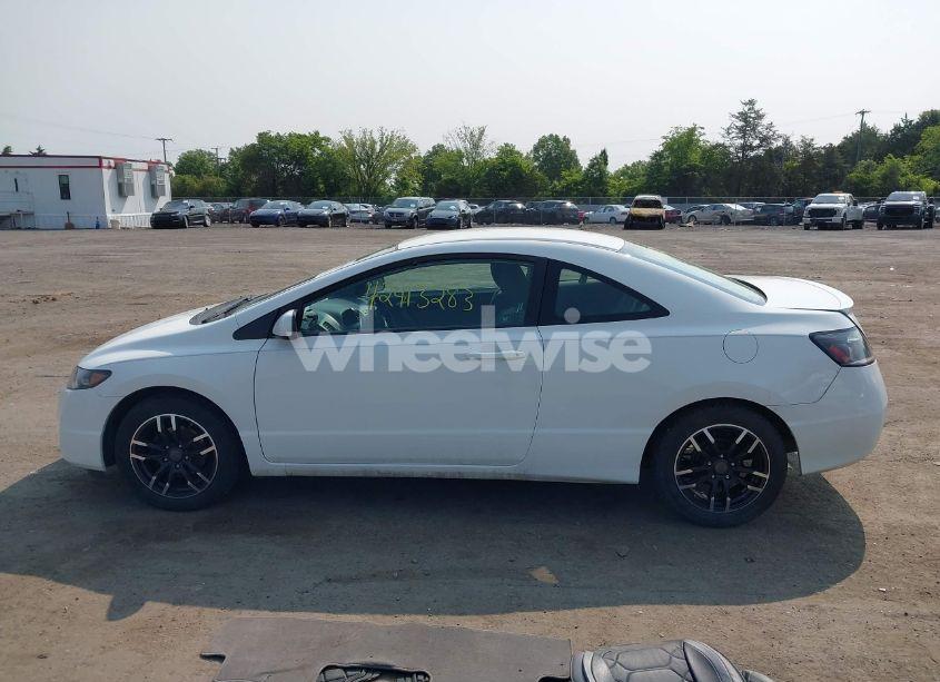 Photo 15 of 2011 Honda Civic LX (VIN 2HGFG1B67BH508575)