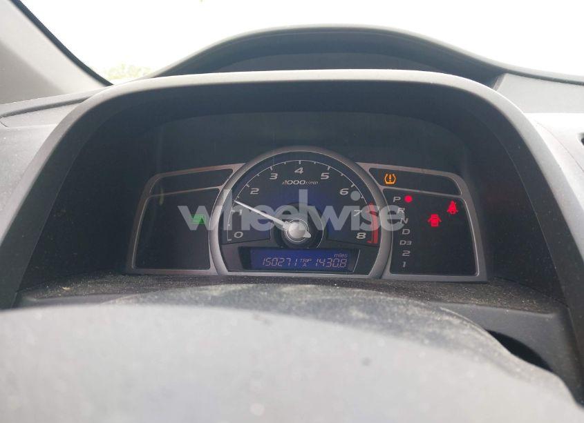 Photo 7 of 2011 Honda Civic LX (VIN 2HGFG1B67BH511217)