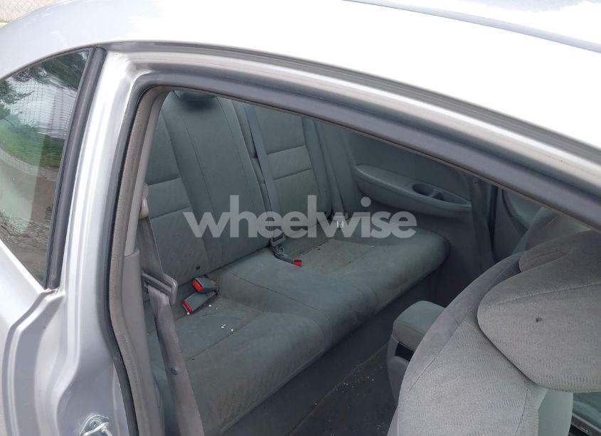 Photo 8 of 2011 Honda Civic LX (VIN 2HGFG1B67BH511217)