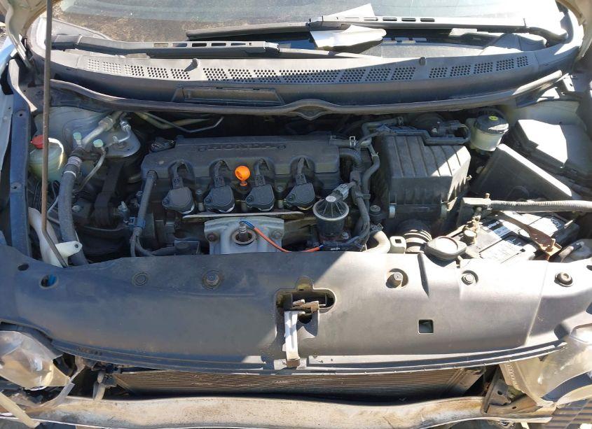 Photo 10 of 2011 Honda Civic LX (VIN 2HGFG1B67BH515817)