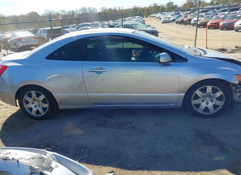 Photo 14 of 2011 Honda Civic LX (VIN 2HGFG1B67BH515817)