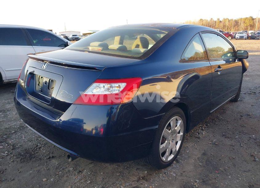 Photo 4 of 2010 Honda Civic LX (VIN 2HGFG1B68AH502105)