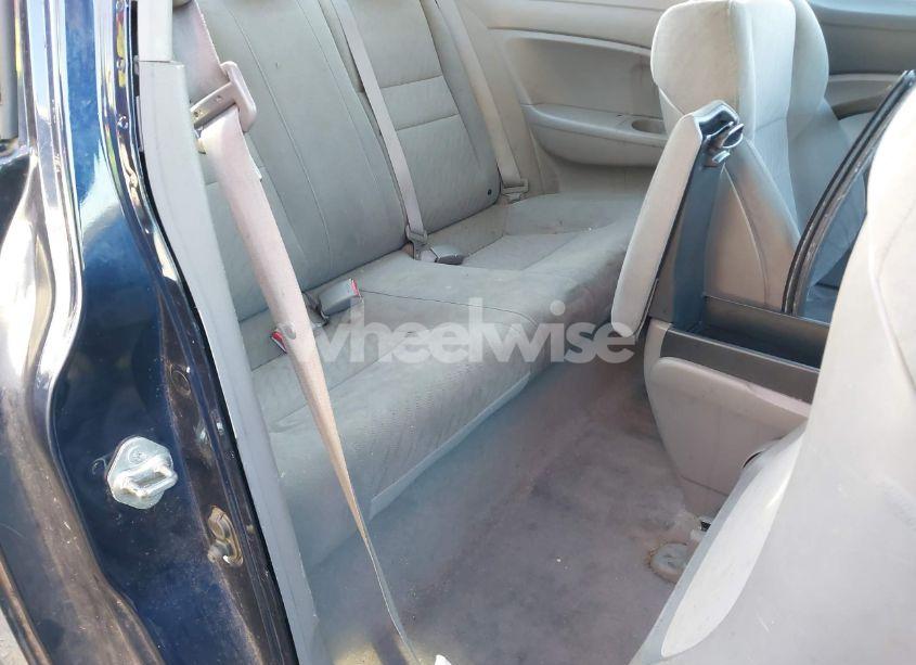 Photo 8 of 2010 Honda Civic LX (VIN 2HGFG1B68AH502105)