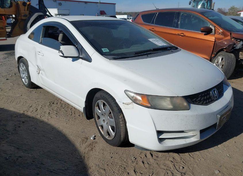 2010 Honda Civic LX (VIN 2HGFG1B68AH510446) main photo