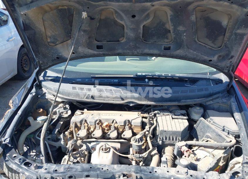 Photo 10 of 2010 Honda Civic LX (VIN 2HGFG1B68AH516831)