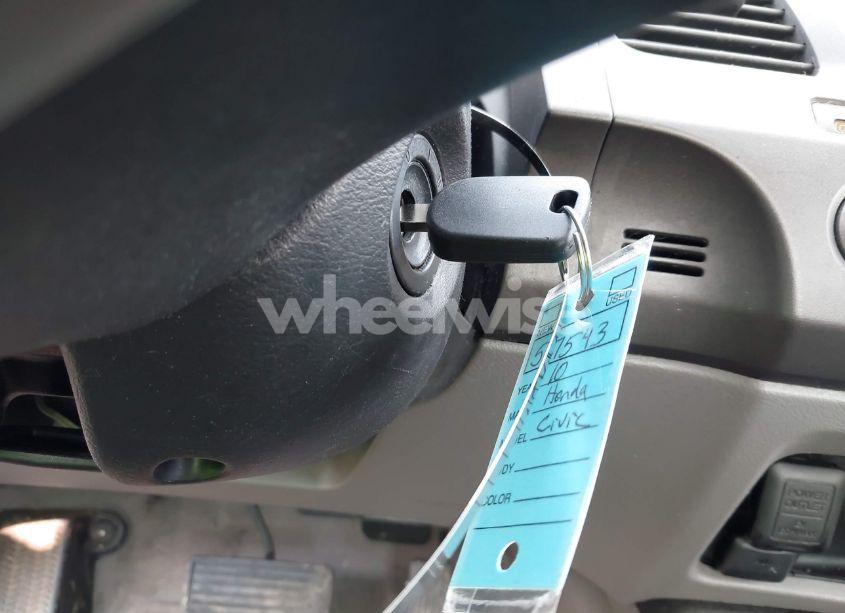 Photo 11 of 2010 Honda Civic LX (VIN 2HGFG1B68AH517543)