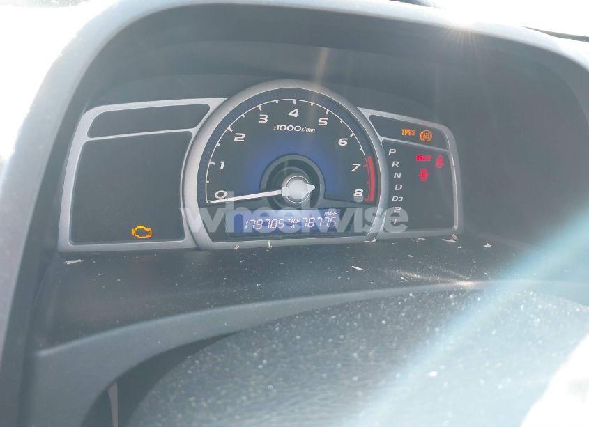 Photo 7 of 2010 Honda Civic LX (VIN 2HGFG1B68AH525741)