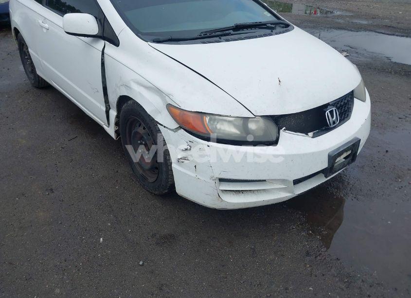 Photo 6 of 2010 Honda Civic LX (VIN 2HGFG1B68AH529644)