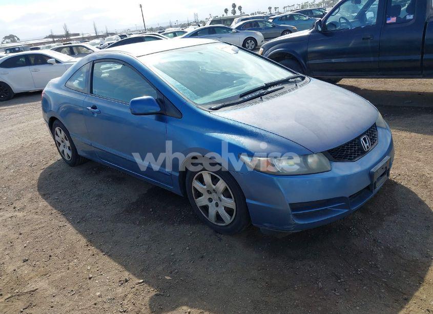 2011 Honda Civic LX (VIN 2HGFG1B68BH501246) main photo