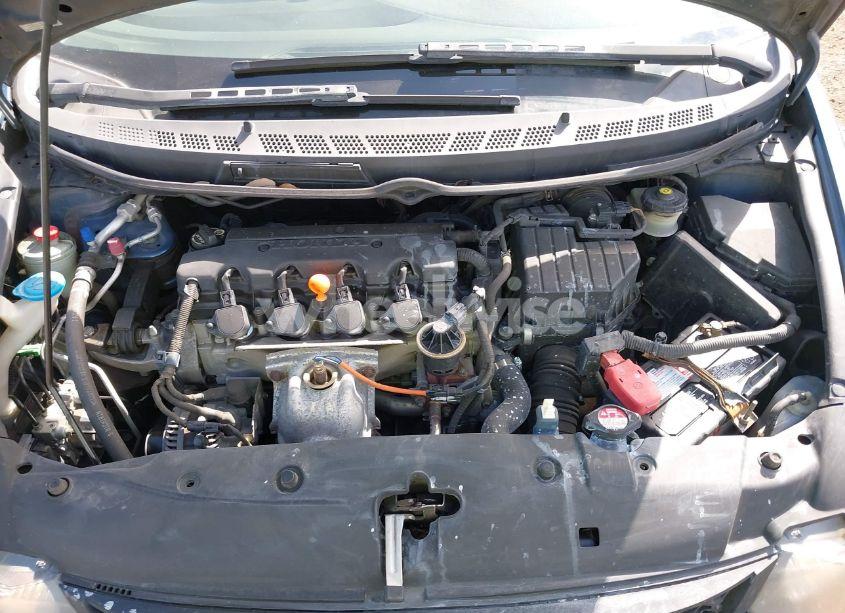 Photo 10 of 2011 Honda Civic LX (VIN 2HGFG1B68BH501246)