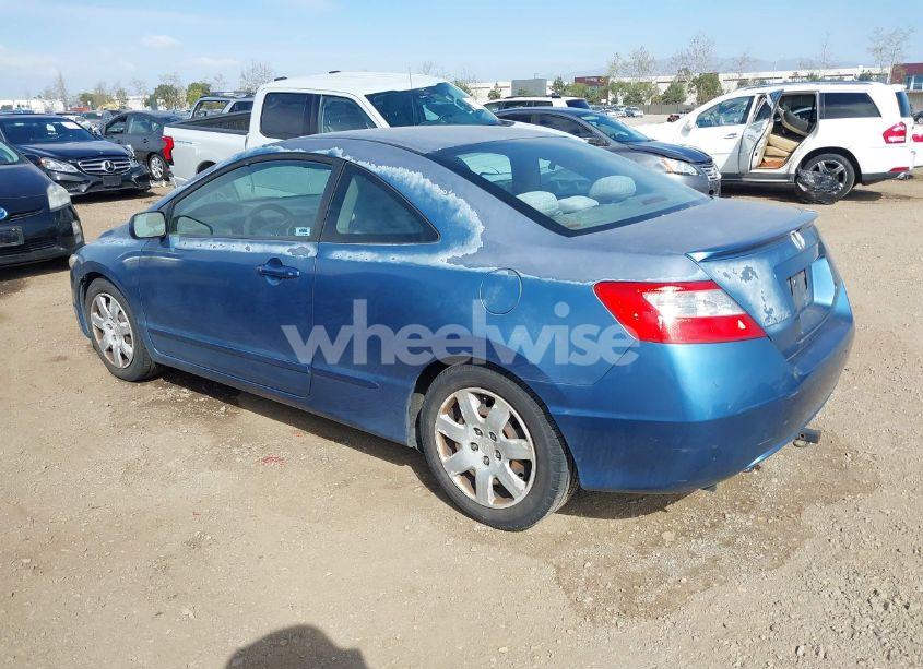 Photo 3 of 2011 Honda Civic LX (VIN 2HGFG1B68BH501246)