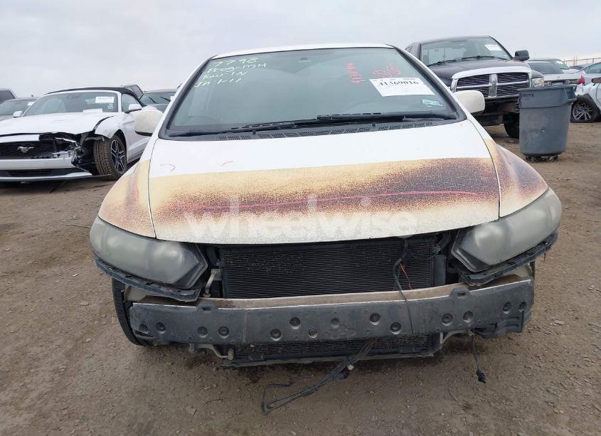 Photo 6 of 2011 Honda Civic LX (VIN 2HGFG1B68BH502994)