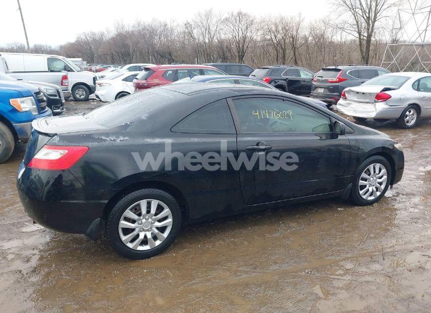 Photo 13 of 2011 Honda Civic LX (VIN 2HGFG1B68BH503868)