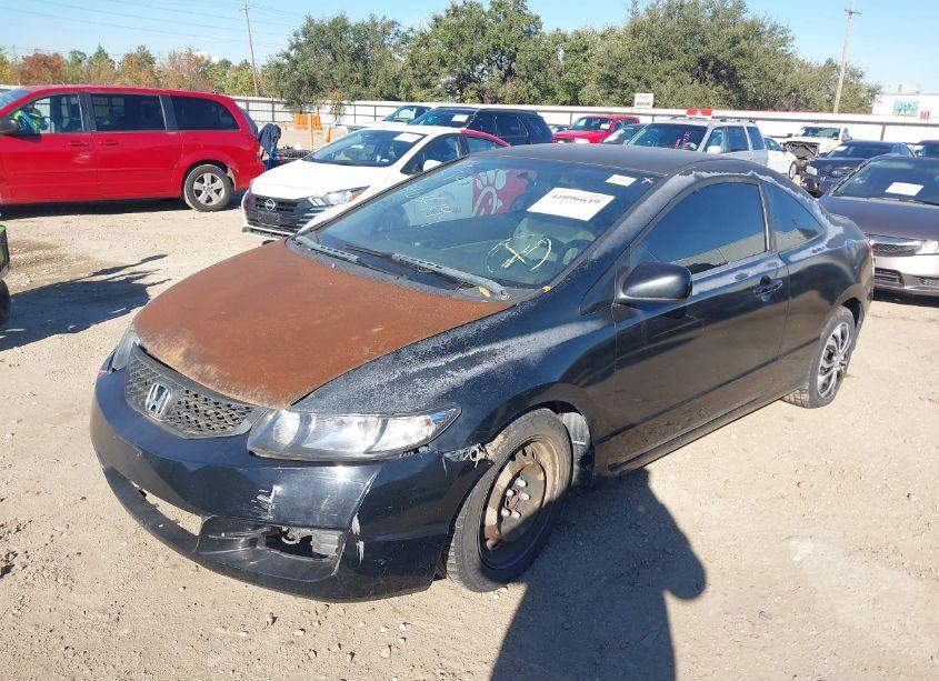 Photo 2 of 2011 Honda Civic LX (VIN 2HGFG1B68BH508102)