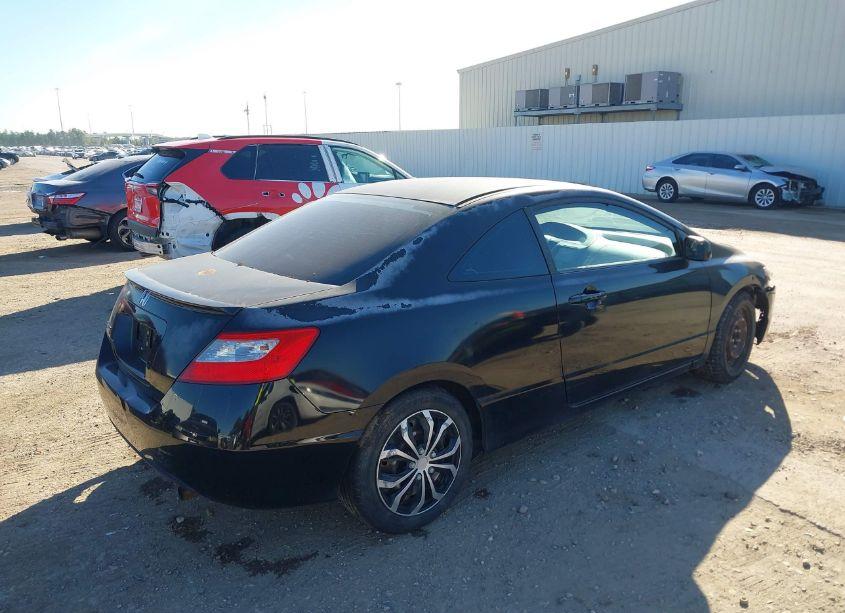 Photo 4 of 2011 Honda Civic LX (VIN 2HGFG1B68BH508102)