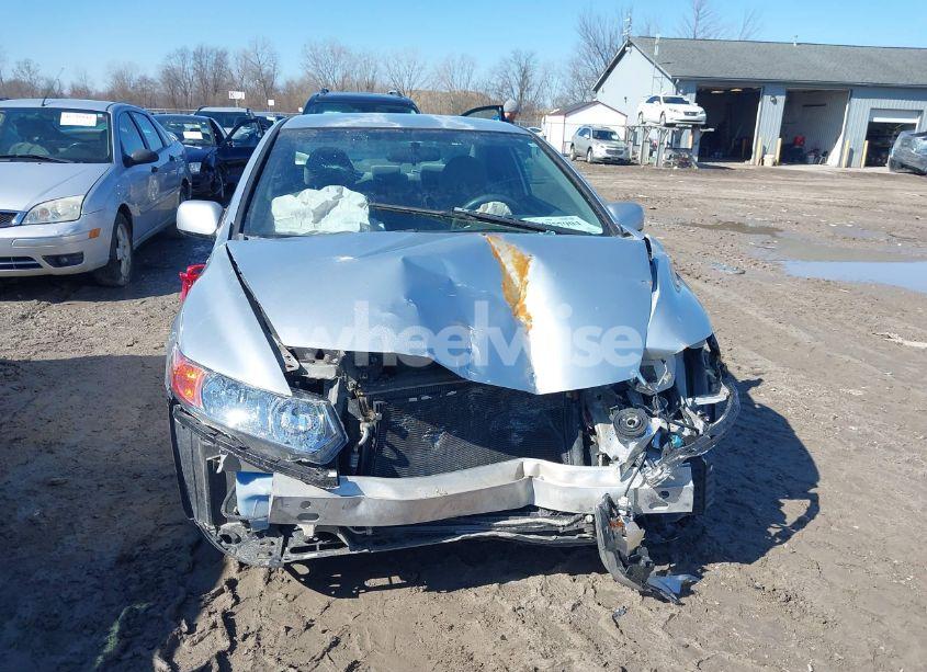 Photo 13 of 2010 Honda Civic LX (VIN 2HGFG1B69AH516479)