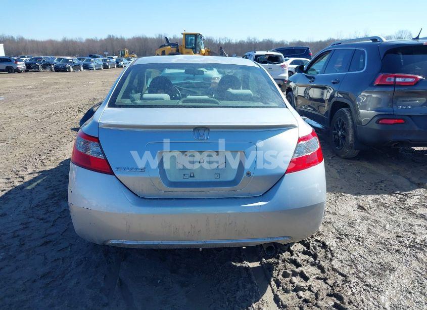 Photo 17 of 2010 Honda Civic LX (VIN 2HGFG1B69AH516479)