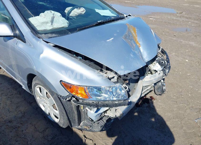 Photo 6 of 2010 Honda Civic LX (VIN 2HGFG1B69AH516479)