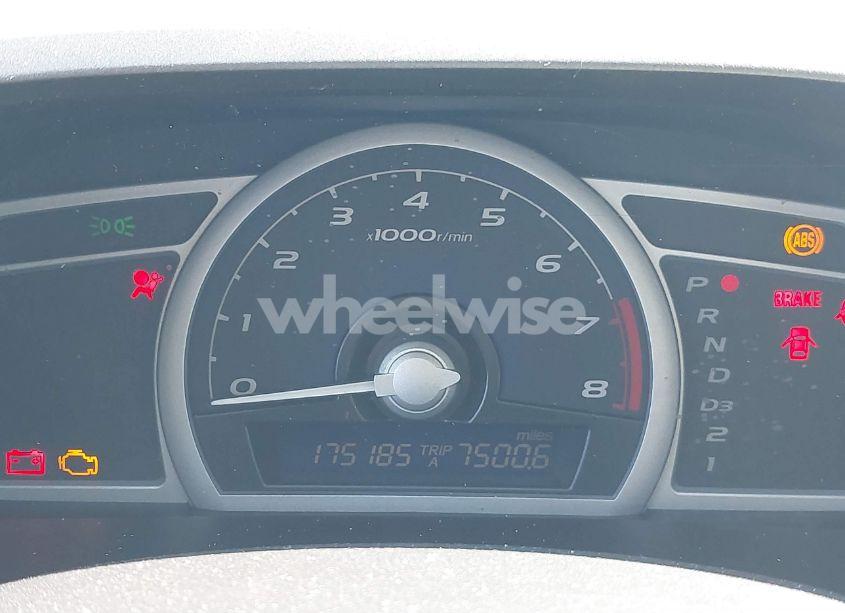 Photo 7 of 2010 Honda Civic LX (VIN 2HGFG1B69AH516479)