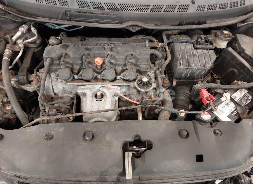 Photo 10 of 2010 Honda Civic LX (VIN 2HGFG1B69AH517373)