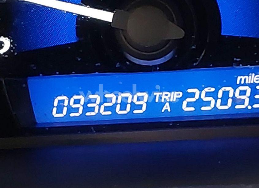 Photo 16 of 2010 Honda Civic LX (VIN 2HGFG1B69AH517373)