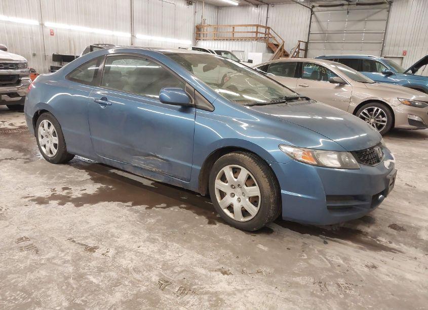 2010 Honda Civic LX (VIN 2HGFG1B69AH527644) main photo