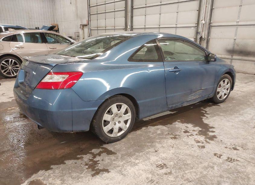 Photo 4 of 2010 Honda Civic LX (VIN 2HGFG1B69AH527644)