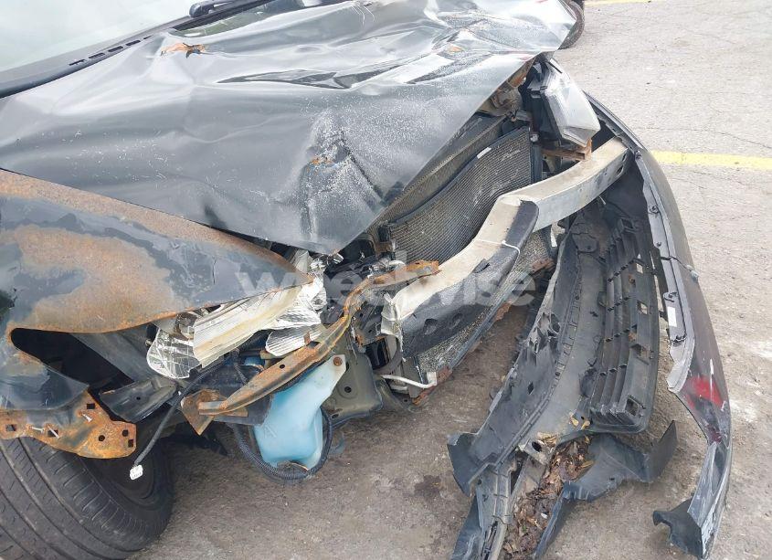 Photo 14 of 2011 Honda Civic LX (VIN 2HGFG1B69BH502230)