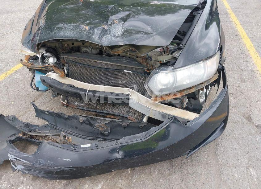 Photo 6 of 2011 Honda Civic LX (VIN 2HGFG1B69BH502230)