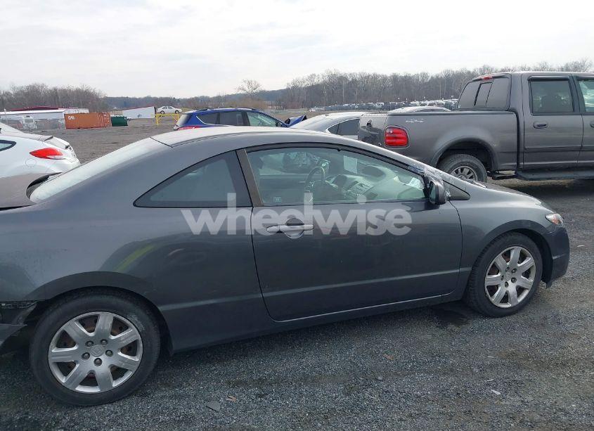 Photo 14 of 2010 Honda Civic LX (VIN 2HGFG1B6XAH531542)