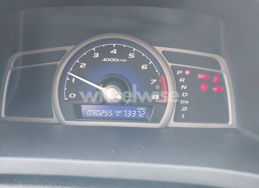 Photo 7 of 2010 Honda Civic LX (VIN 2HGFG1B6XAH531542)