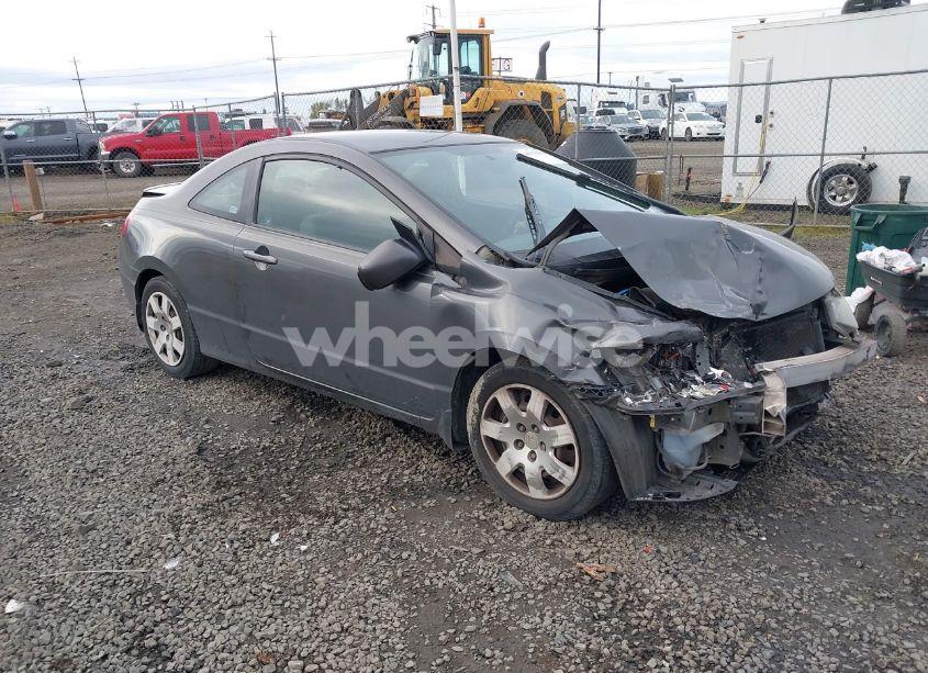 2011 Honda Civic LX (VIN 2HGFG1B6XBH501961) main photo