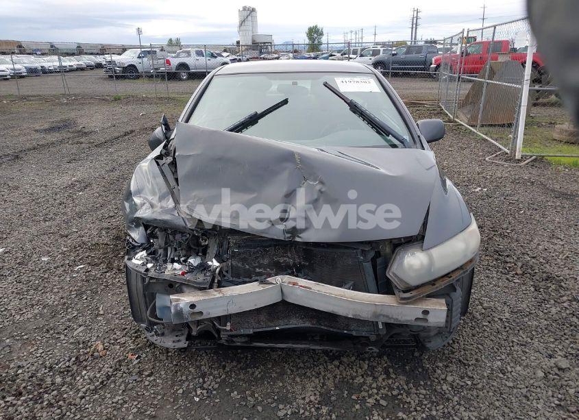 Photo 13 of 2011 Honda Civic LX (VIN 2HGFG1B6XBH501961)