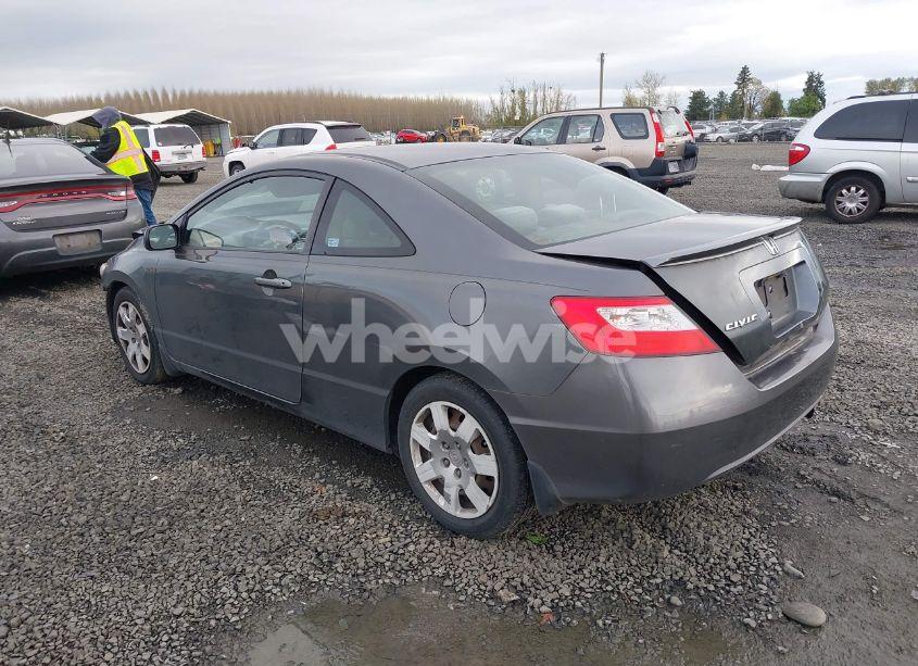 Photo 3 of 2011 Honda Civic LX (VIN 2HGFG1B6XBH501961)