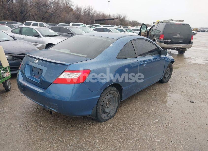 Photo 4 of 2011 Honda Civic LX (VIN 2HGFG1B6XBH508585)