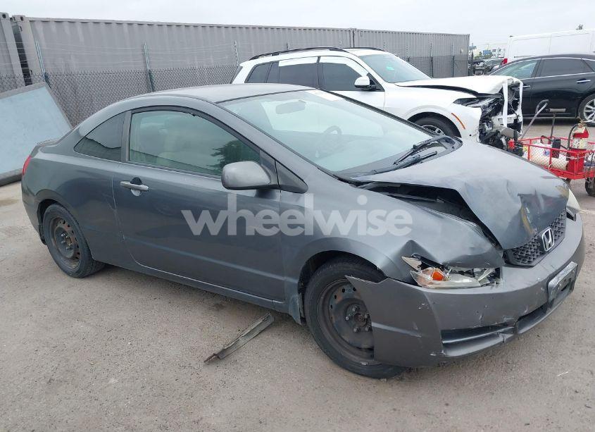 2011 Honda Civic LX (VIN 2HGFG1B6XBH510160) main photo
