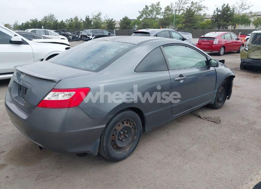 Photo 4 of 2011 Honda Civic LX (VIN 2HGFG1B6XBH510160)