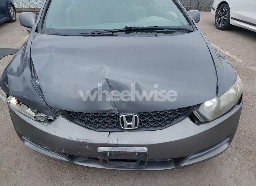 Photo 6 of 2011 Honda Civic LX (VIN 2HGFG1B6XBH510160)