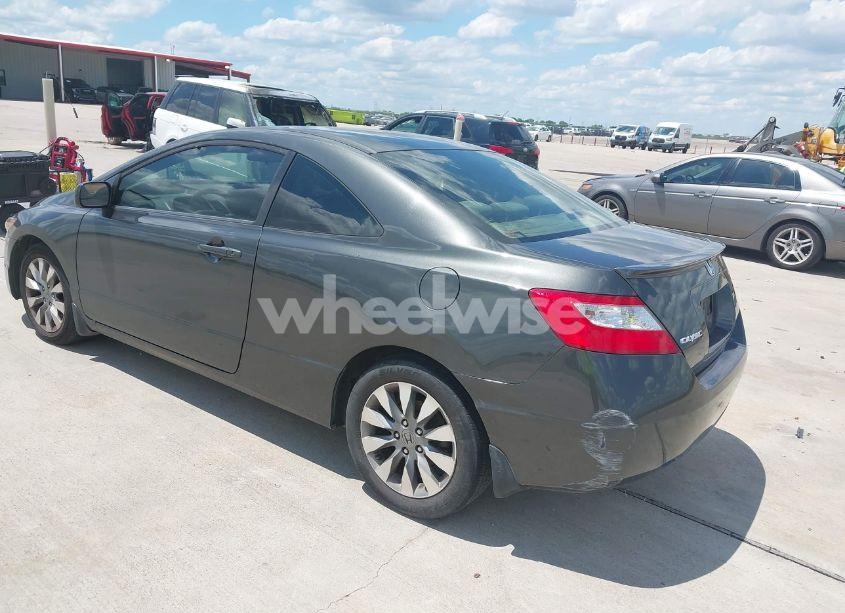 Photo 3 of 2010 Honda Civic EX (VIN 2HGFG1B82AH515921)